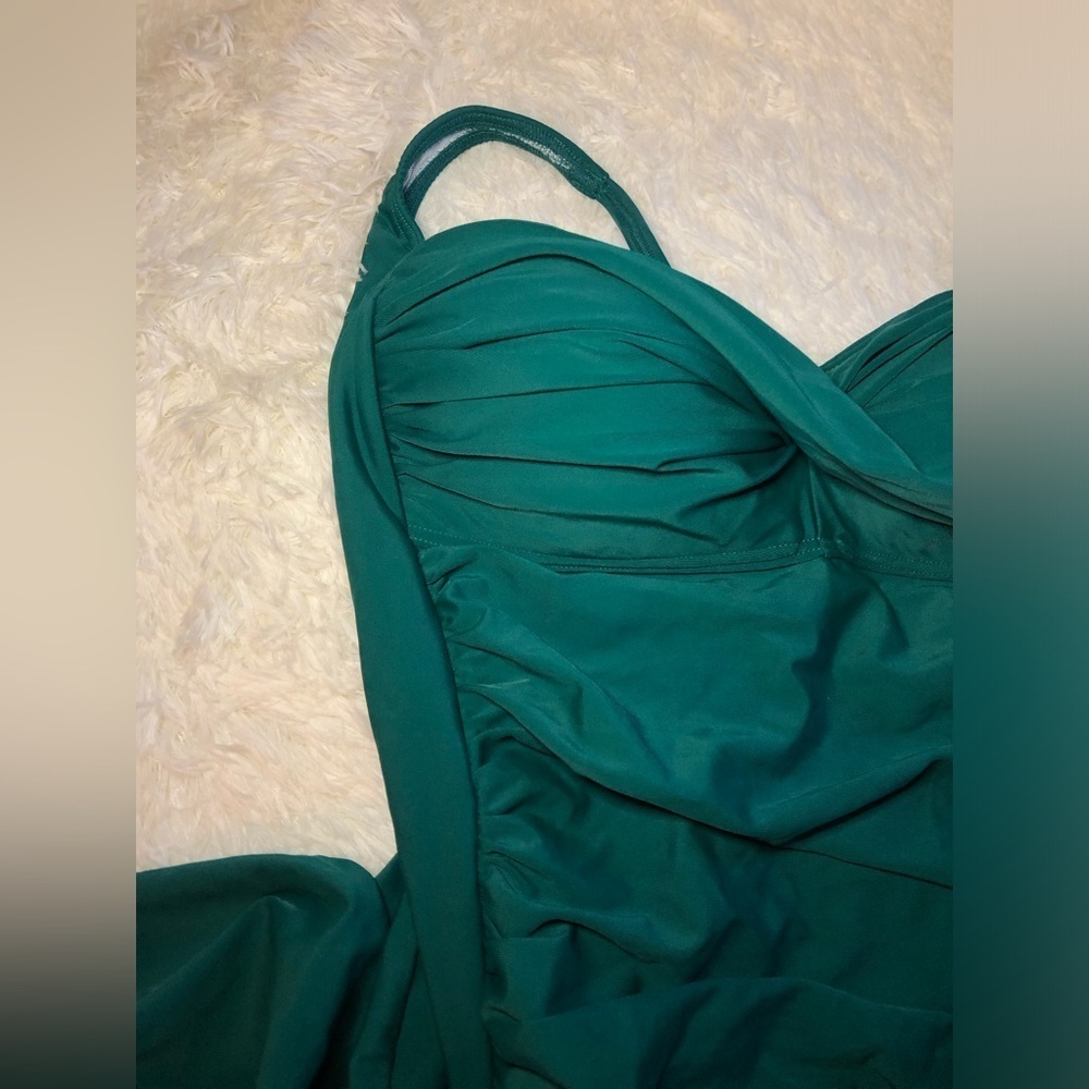 VENUS Dark Green One Piece Swimsuit - Picture 11 of 15